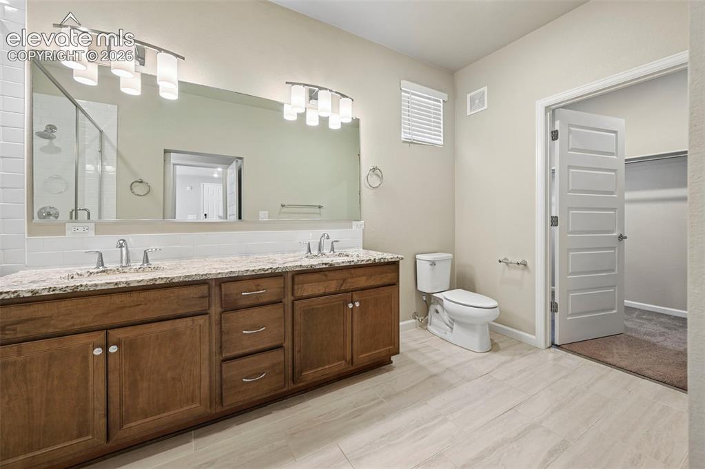 Image 29 of 37: Master Bathroom