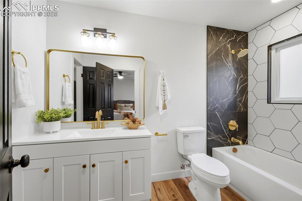 Image 20 of 41: Brand new tub and vanity