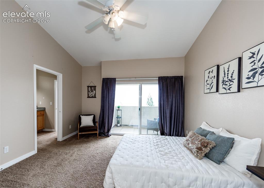 Image 15 of 40: Bedroom