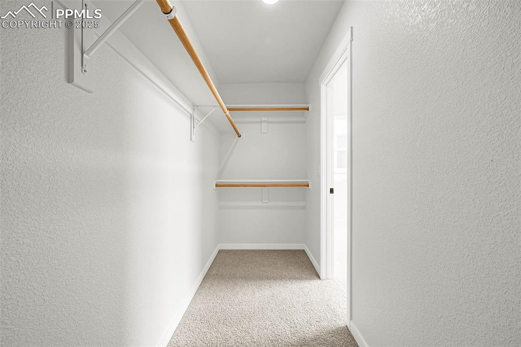 Image 17 of 37: Closet