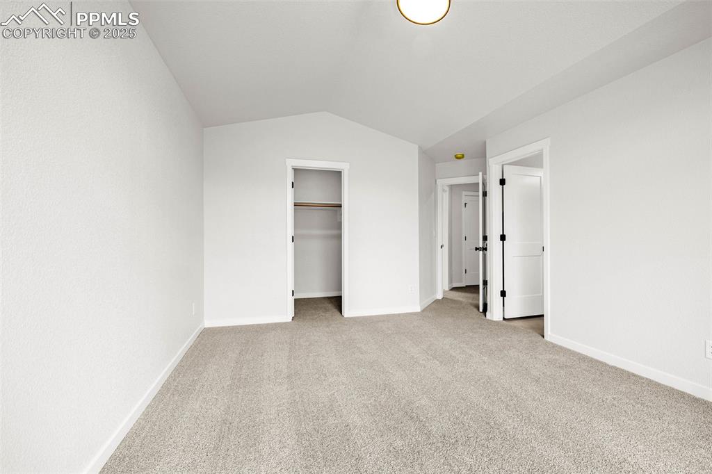 Image 29 of 37: Bedroom