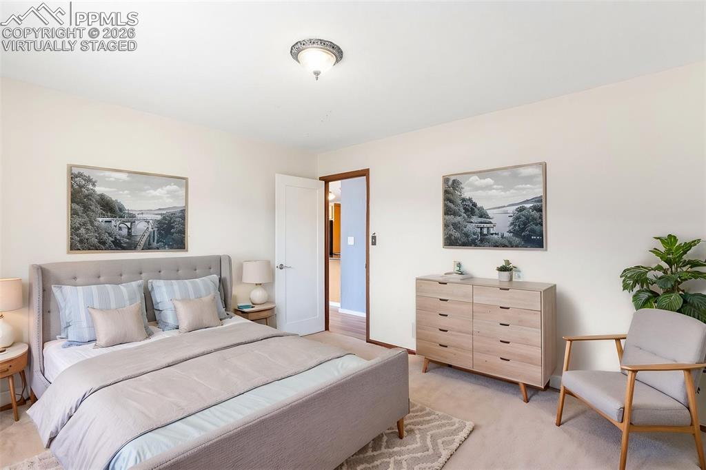 Image 20 of 49: Virtually Staged