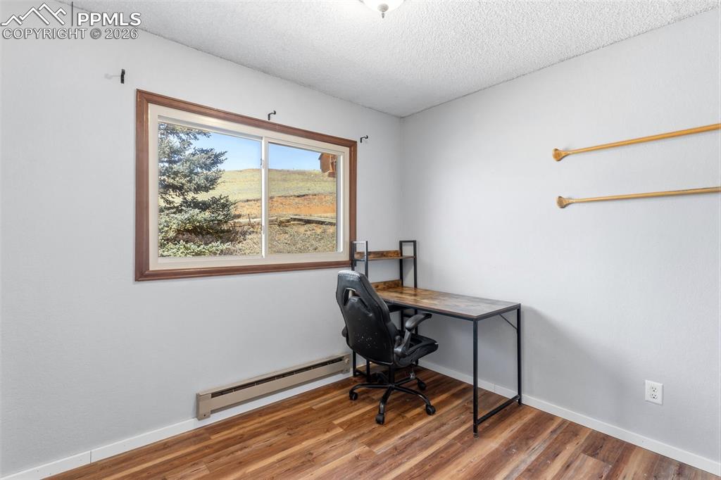 Image 25 of 49: Bedroom