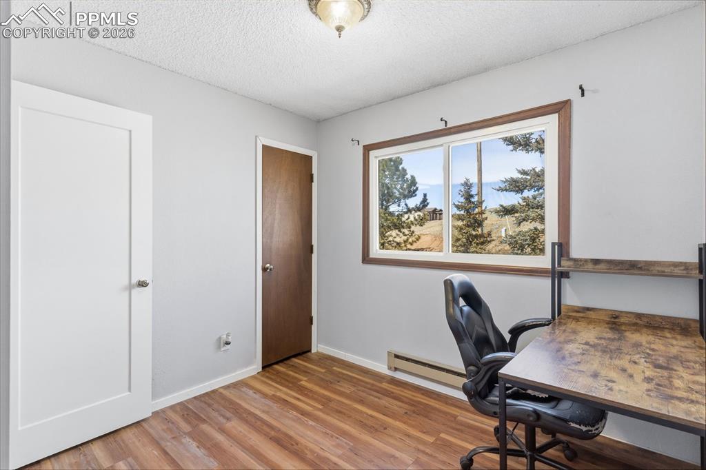 Image 27 of 49: Bedroom