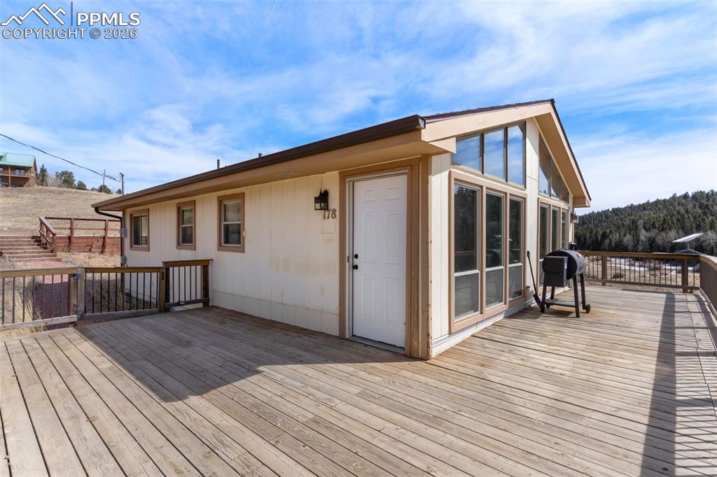 Image 47 of 49: Deck