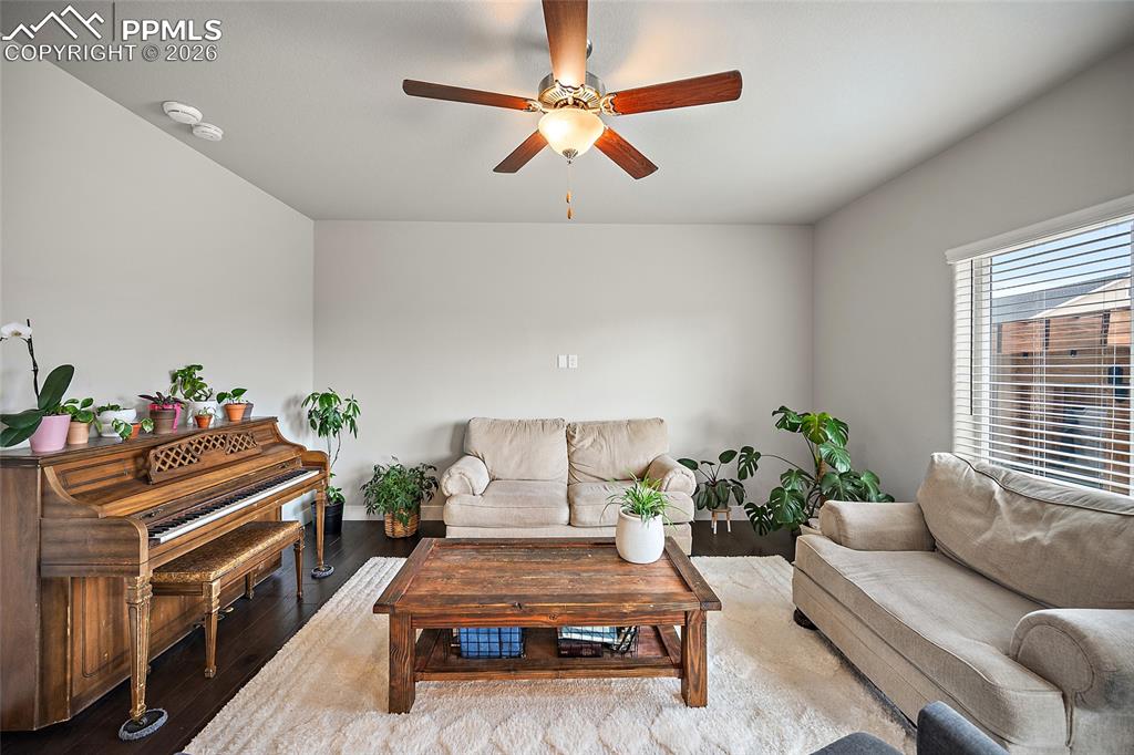 Image 14 of 50: No Description Available