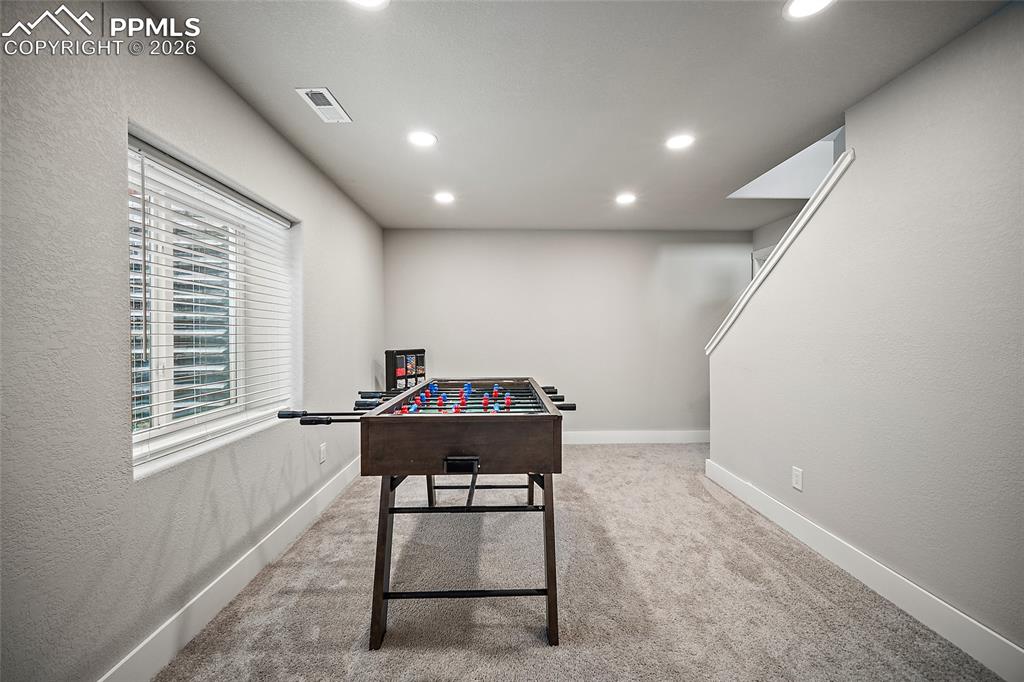 Image 33 of 50: No Description Available