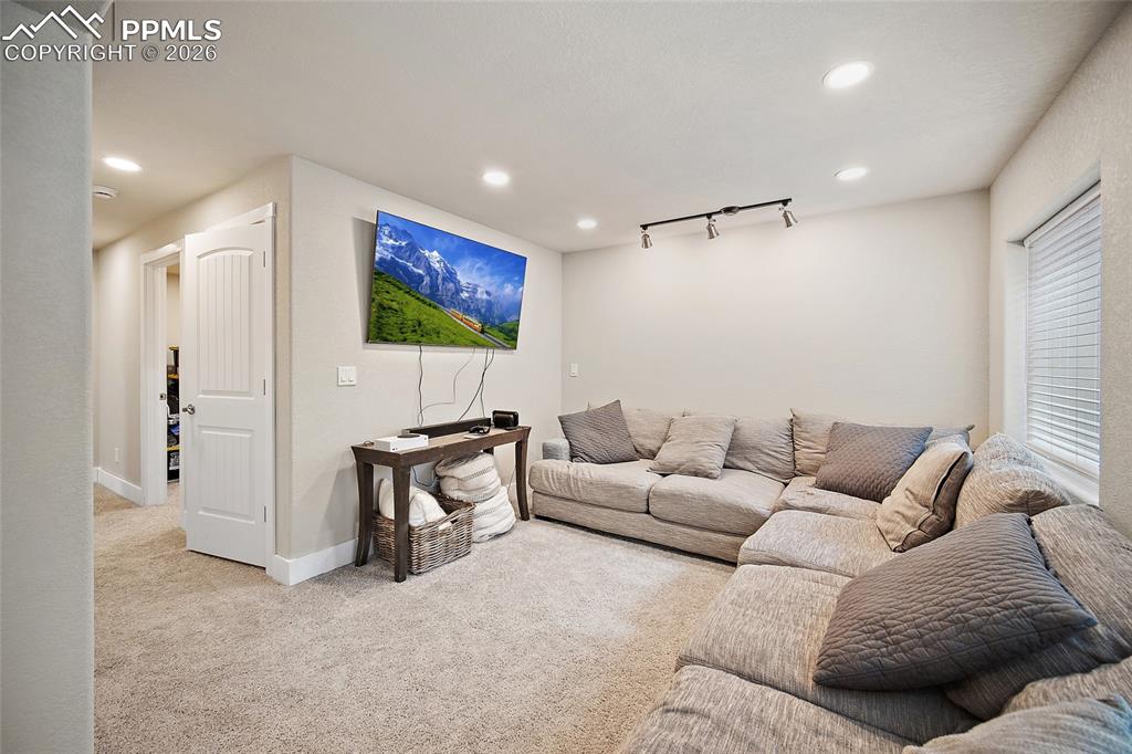 Image 36 of 50: No Description Available