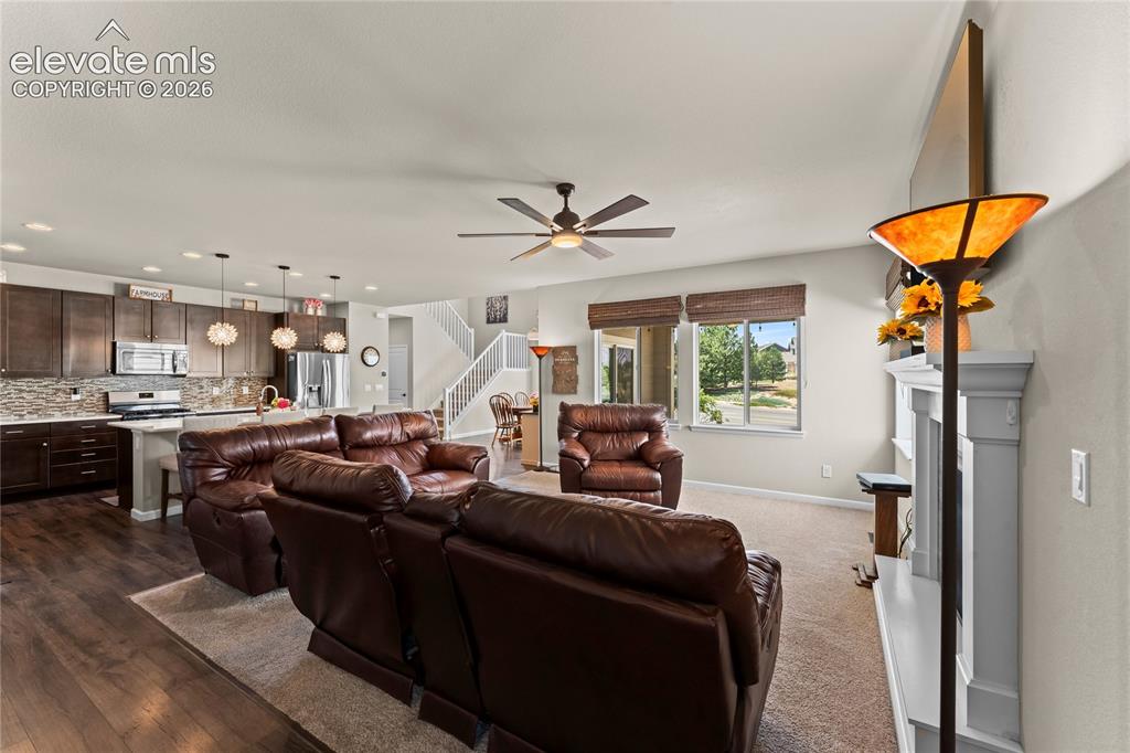Image 9 of 41: Living Room