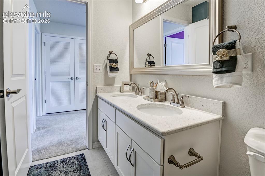 Image 9 of 41: Bathroom