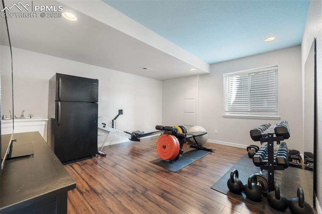 Image 47 of 50: Exercise Room