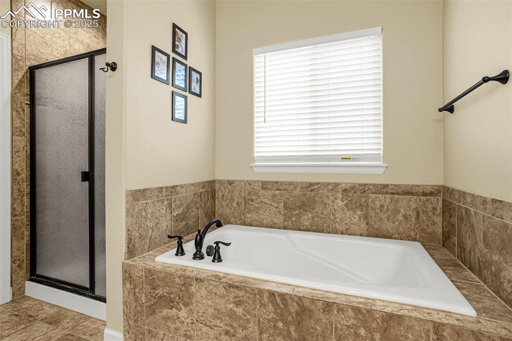 Image 23 of 48: Master Bathroom
