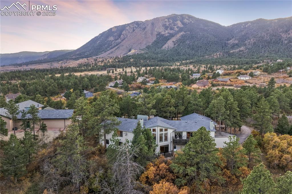 Image 48 of 50: View