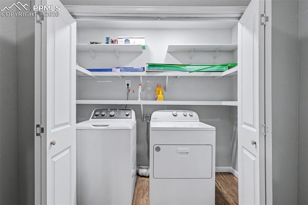 Image 28 of 36: Laundry