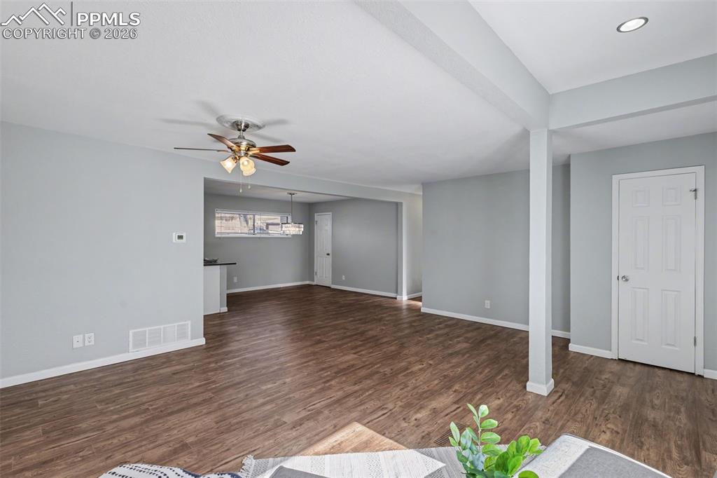 Image 5 of 36: Living Room