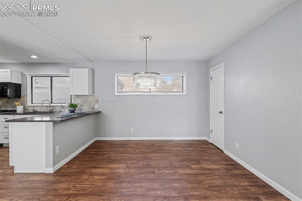 Image 8 of 36: Kitchen