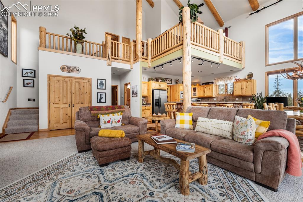 Image 9 of 50: Living Room