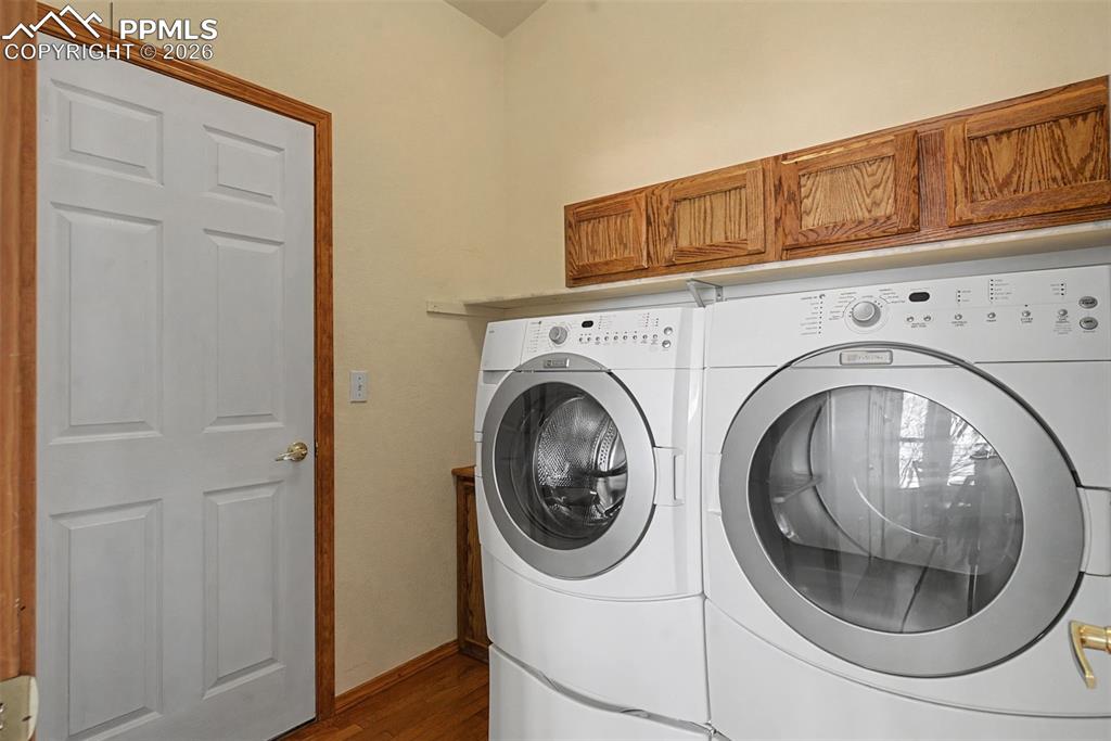 Image 21 of 48: Laundry