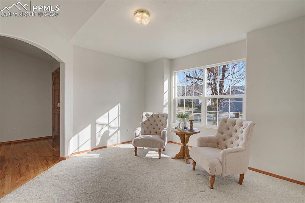 Image 7 of 48: Sitting Room