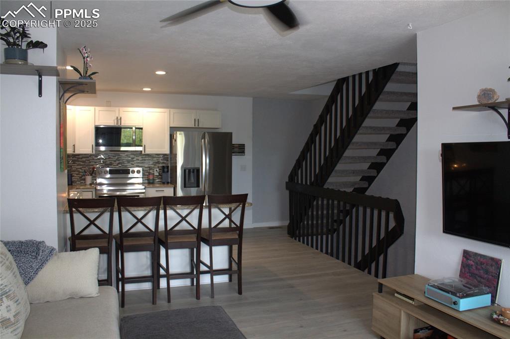 Image 13 of 38: Kitchen