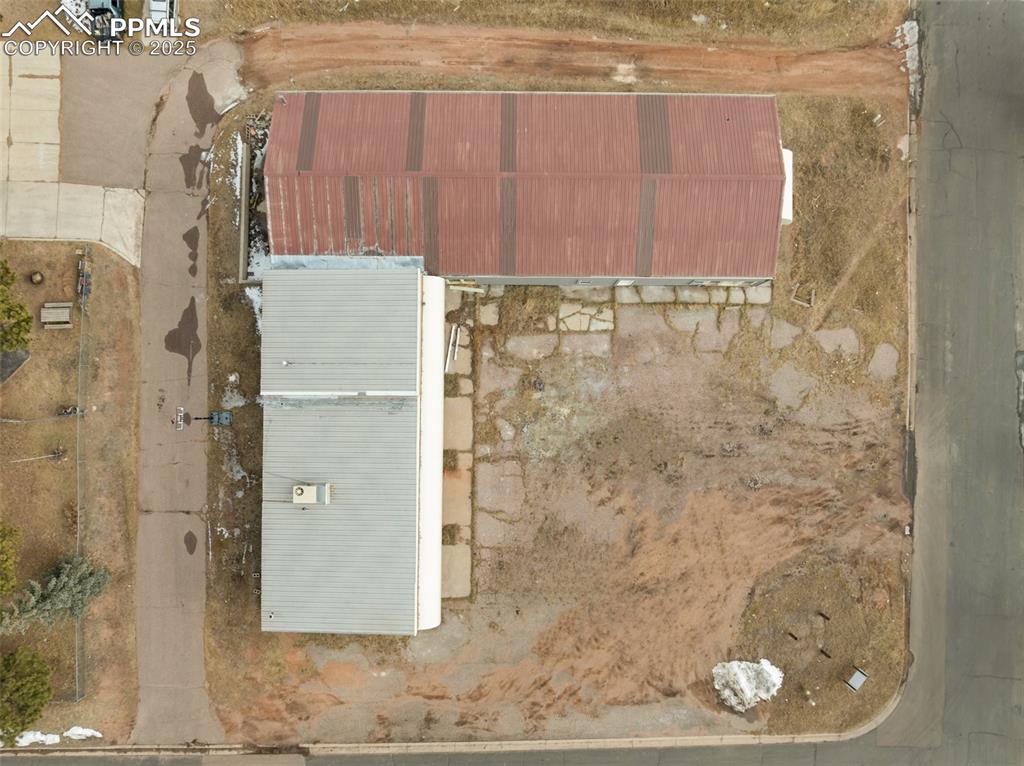 Image 16 of 20: Aerial View