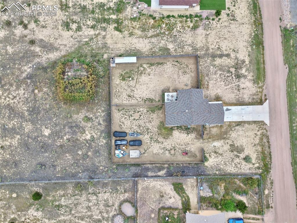 Image 29 of 29: Drone / aerial view