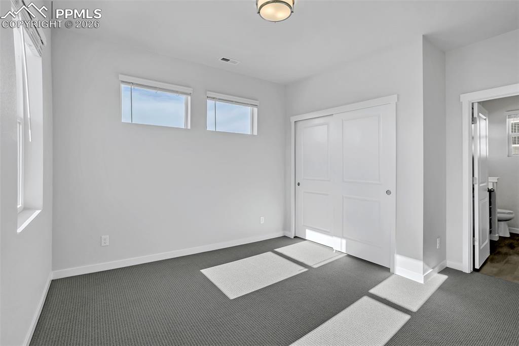 Image 12 of 27: Upper level unit