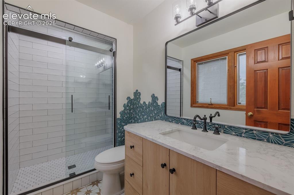Image 28 of 41: Master Bathroom