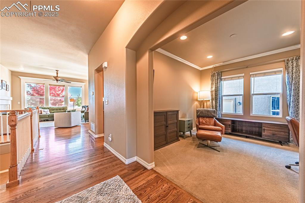 Image 7 of 47: Sitting Room