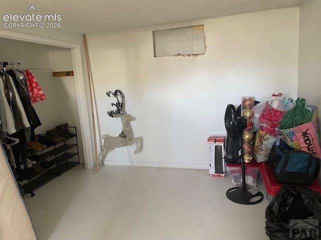 Image 10 of 19: Extra Room