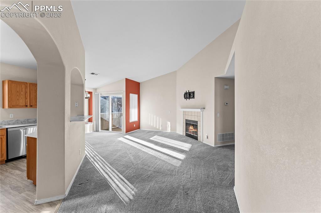 Image 4 of 28: Living Room