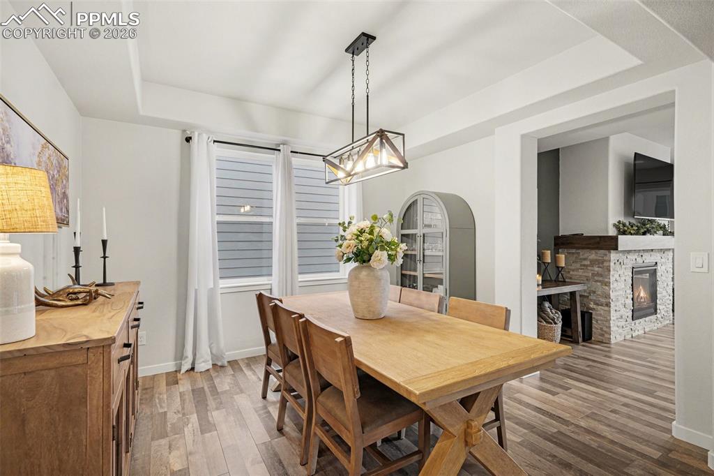 Image 13 of 40: Dining Area