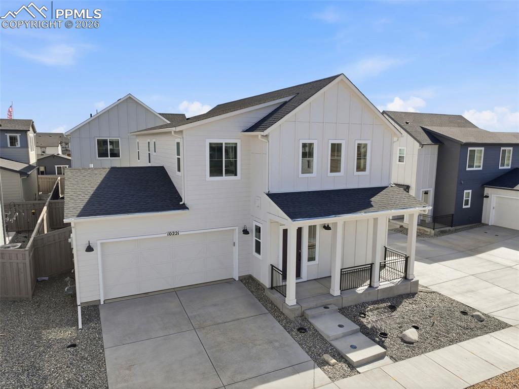 Image 3 of 39: Front of Structure