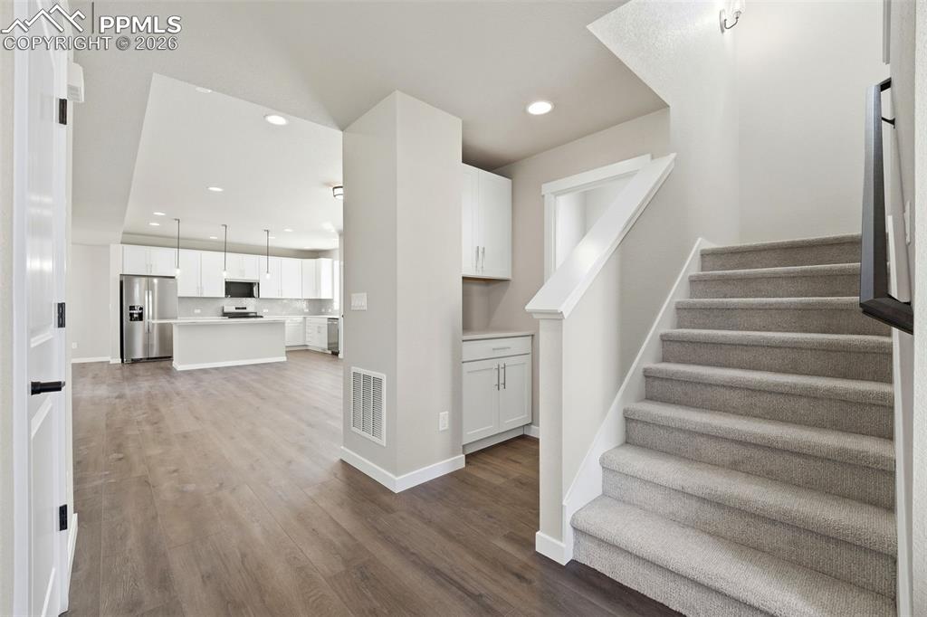 Image 4 of 39: Front of Structure