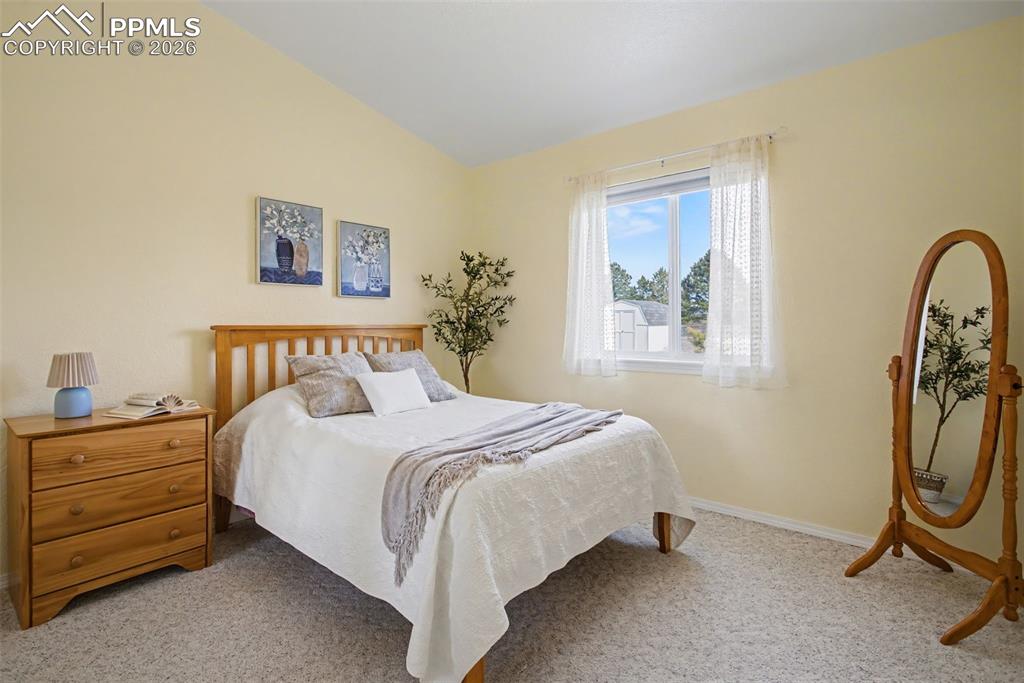 Image 30 of 42: Bedroom