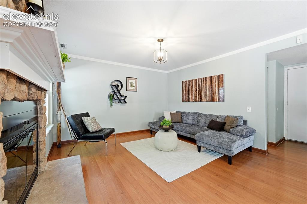 Image 13 of 49: Living Room