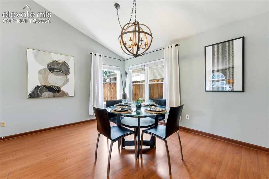 Image 5 of 49: Dining Area