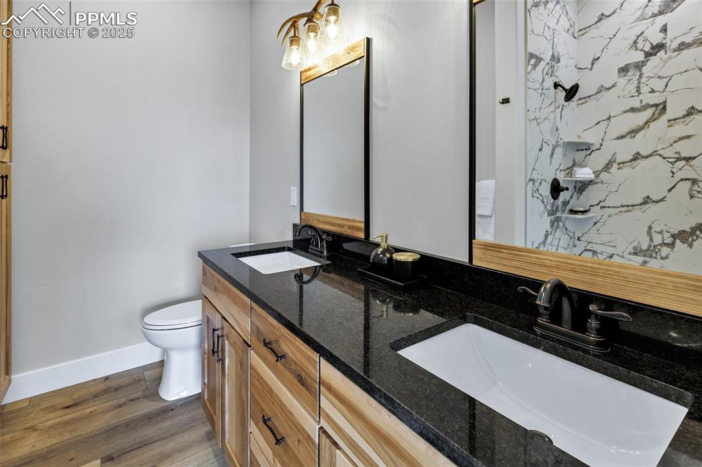 Image 18 of 46: Master Bathroom