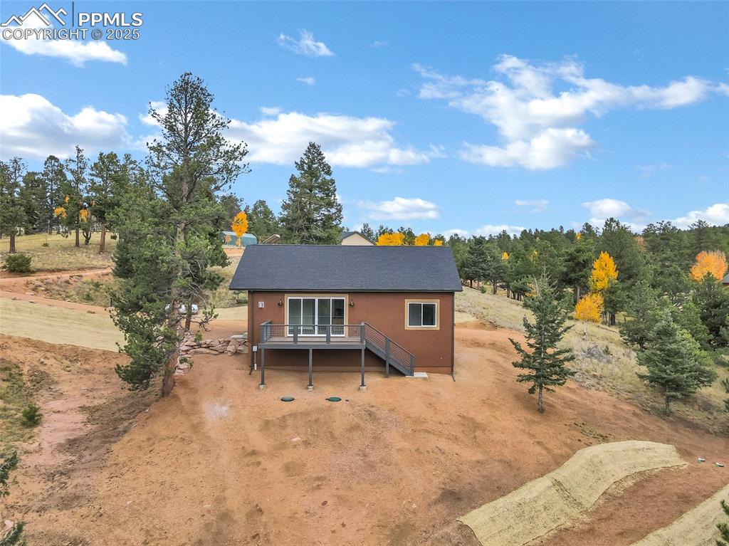 Image 28 of 46: Back of Structure