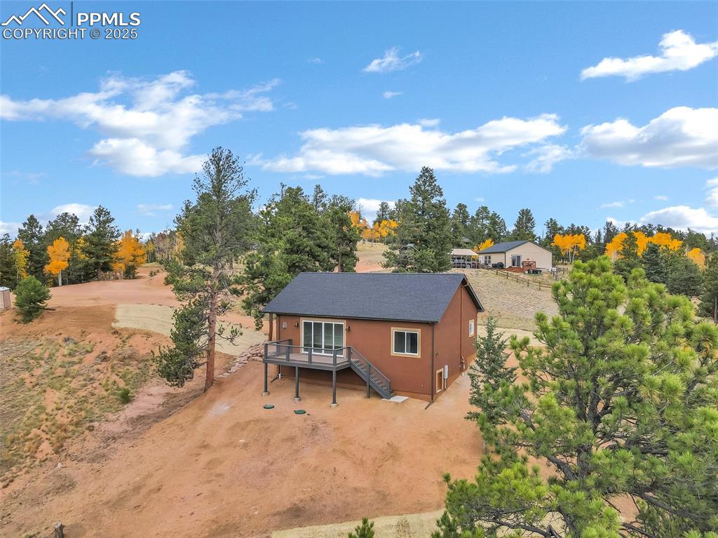 Image 29 of 46: Back of Structure