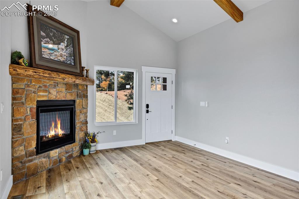 Image 5 of 46: Entry