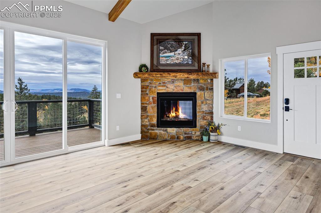 Image 6 of 46: Great Room