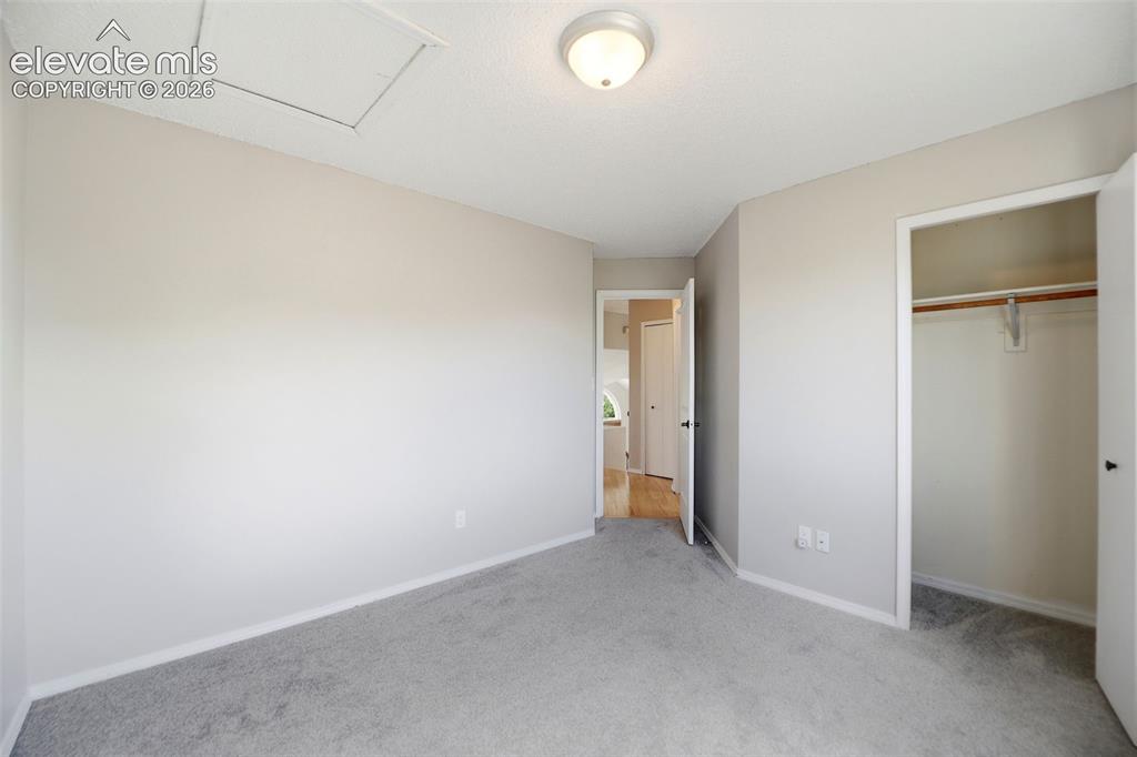 Image 17 of 41: Bedroom
