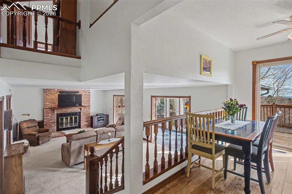 Image 13 of 49: Dining Area