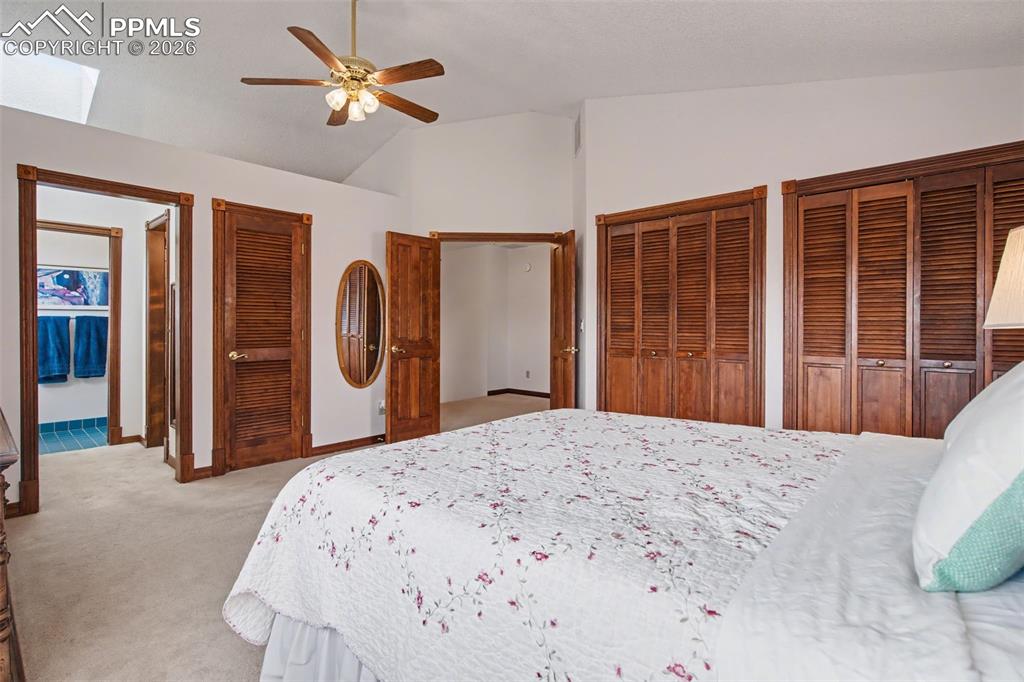 Image 23 of 49: Bedroom