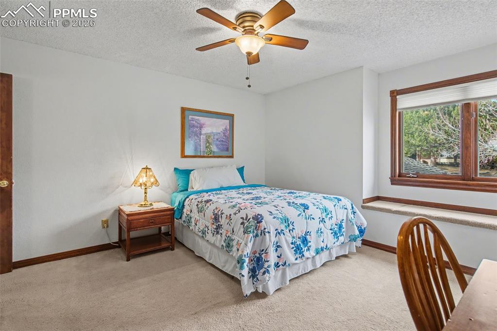 Image 28 of 49: Bedroom