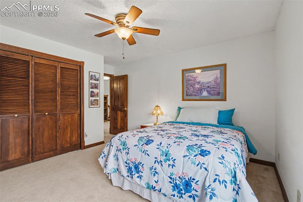 Image 29 of 49: Bedroom