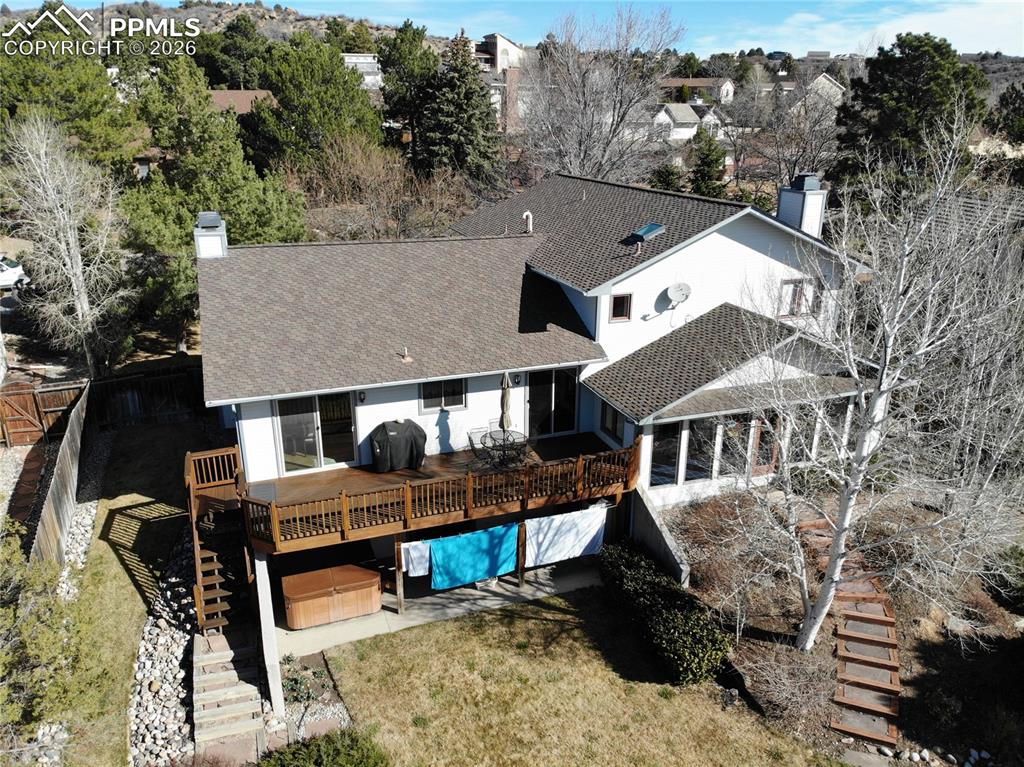 Image 47 of 49: Back of Structure