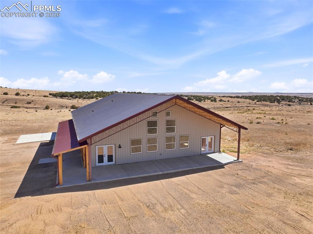 Image 42 of 45: Back of Structure