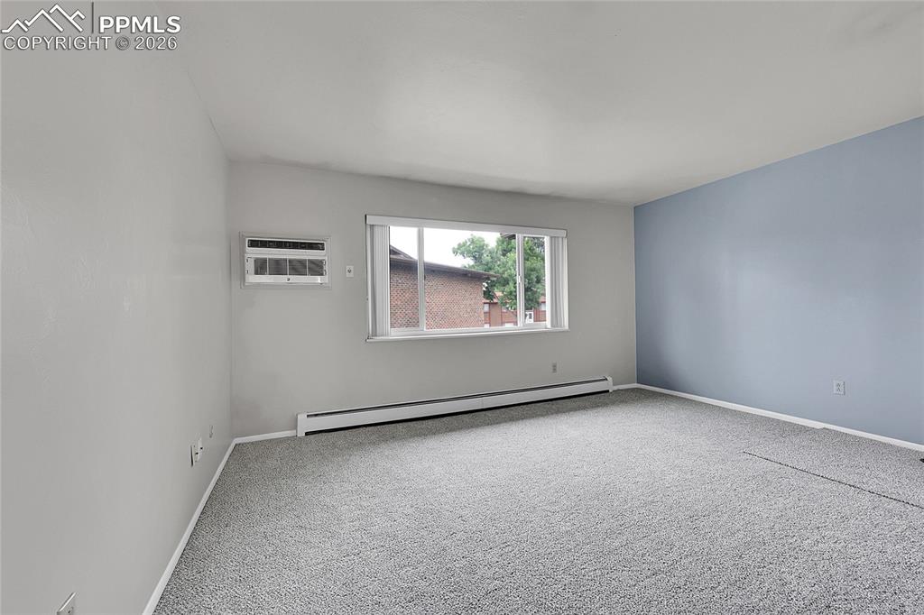 Image 17 of 27:  Brand New wall unit AC